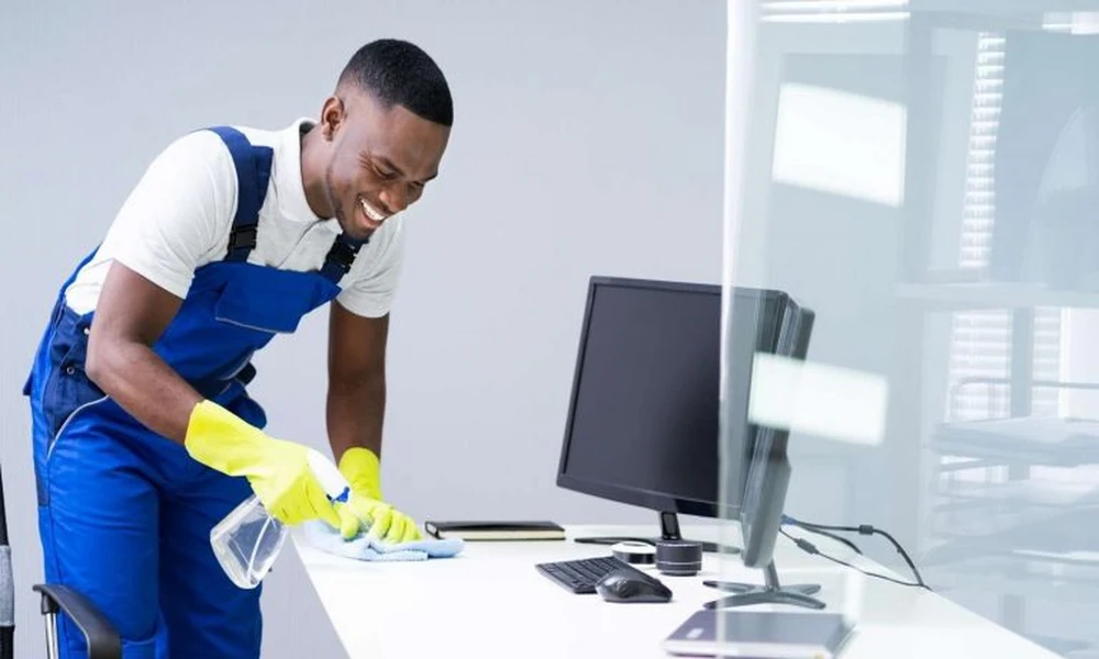 Why a Dirty Office Is Quietly Killing Your Team’s Productivity